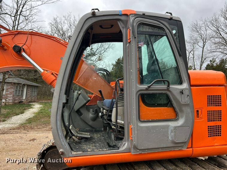 image for item FC5183 2008 Hitachi ZX135US excavator