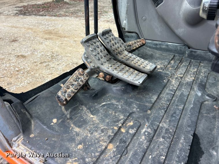 image for item FC5183 2008 Hitachi ZX135US excavator