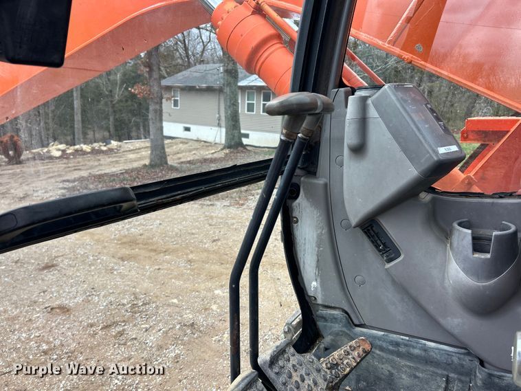 image for item FC5183 2008 Hitachi ZX135US excavator