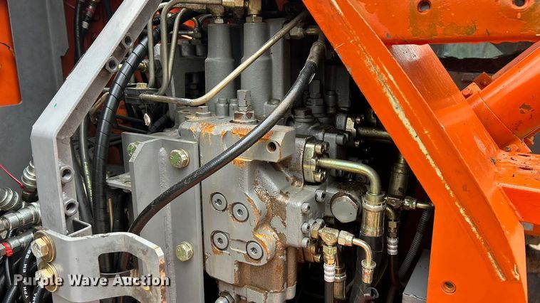 image for item FC5183 2008 Hitachi ZX135US excavator