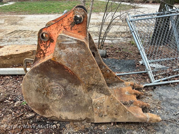 image for item FC5183 2008 Hitachi ZX135US excavator
