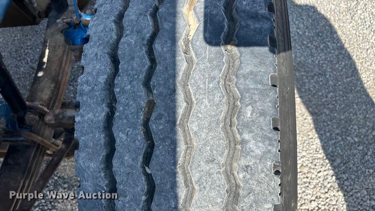 image for item FG0136 2006 Peterbilt 379 dump truck