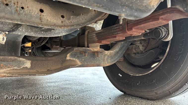 image for item FG0138 1998 International 4700 digger derrick truck