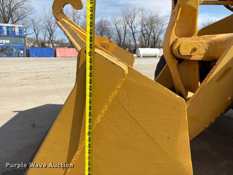 image for item FG2730 1988 Komatsu WA450-1L wheel loader