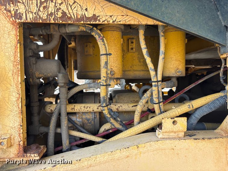 image for item FG2730 1988 Komatsu WA450-1L wheel loader