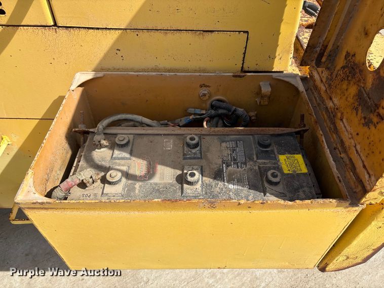 image for item FG2730 1988 Komatsu WA450-1L wheel loader