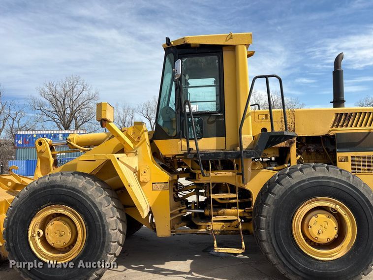 image for item FG2730 1988 Komatsu WA450-1L wheel loader