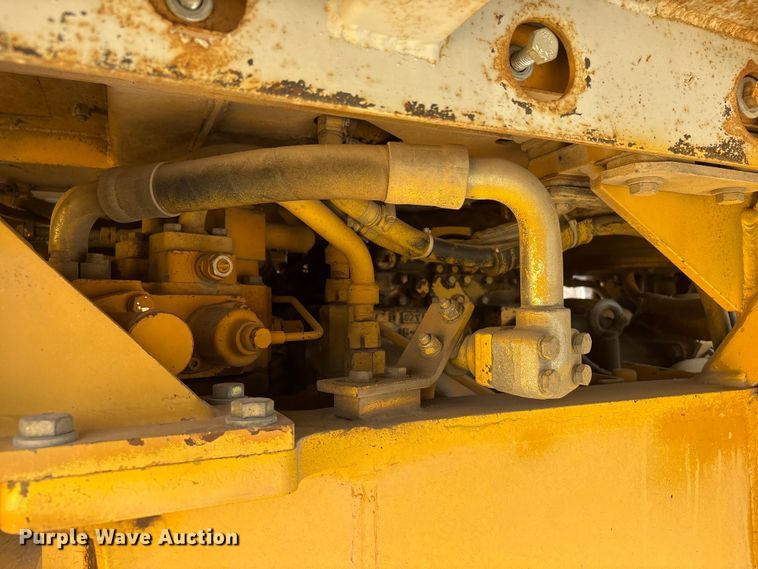 image for item FG2730 1988 Komatsu WA450-1L wheel loader