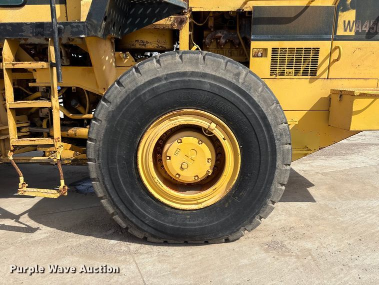 image for item FG2730 1988 Komatsu WA450-1L wheel loader