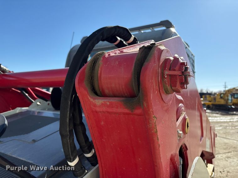 image for item FG2768 Takeuchi TL12V2 tracked skid steer loader