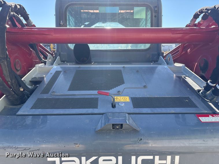 image for item FG2768 Takeuchi TL12V2 tracked skid steer loader