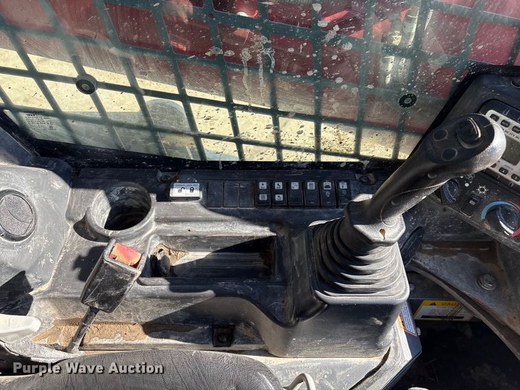 image for item FG2768 Takeuchi TL12V2 tracked skid steer loader