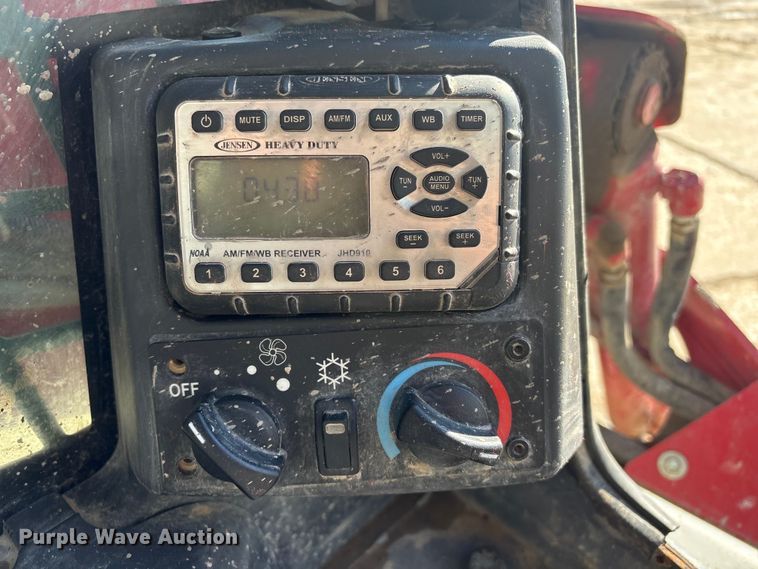 image for item FG2768 Takeuchi TL12V2 tracked skid steer loader