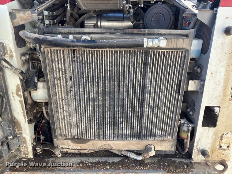 image for item FG2768 Takeuchi TL12V2 tracked skid steer loader