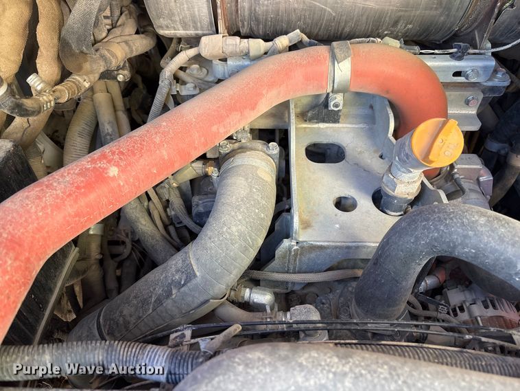 image for item FG2768 Takeuchi TL12V2 tracked skid steer loader