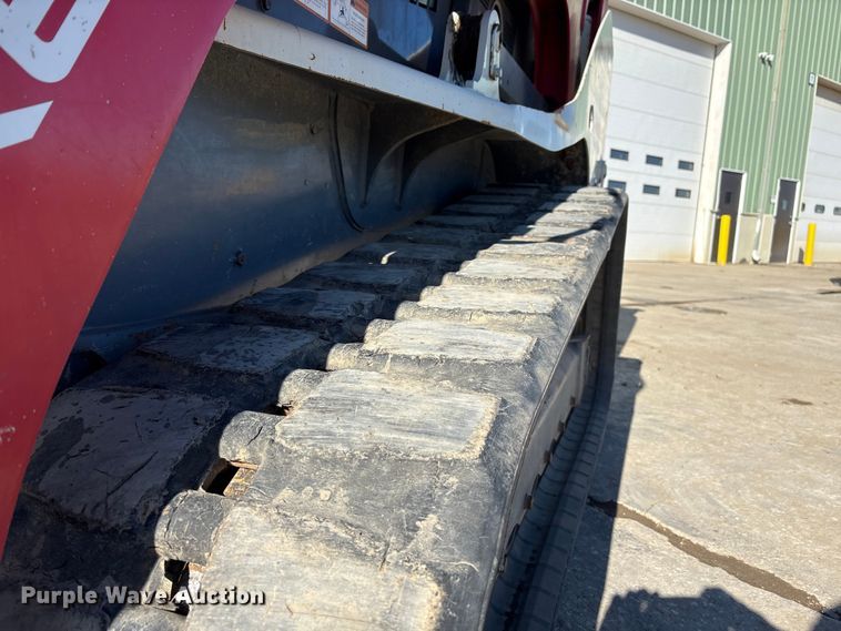 image for item FG2768 Takeuchi TL12V2 tracked skid steer loader
