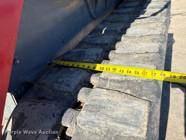 image for item FG2768 Takeuchi TL12V2 tracked skid steer loader