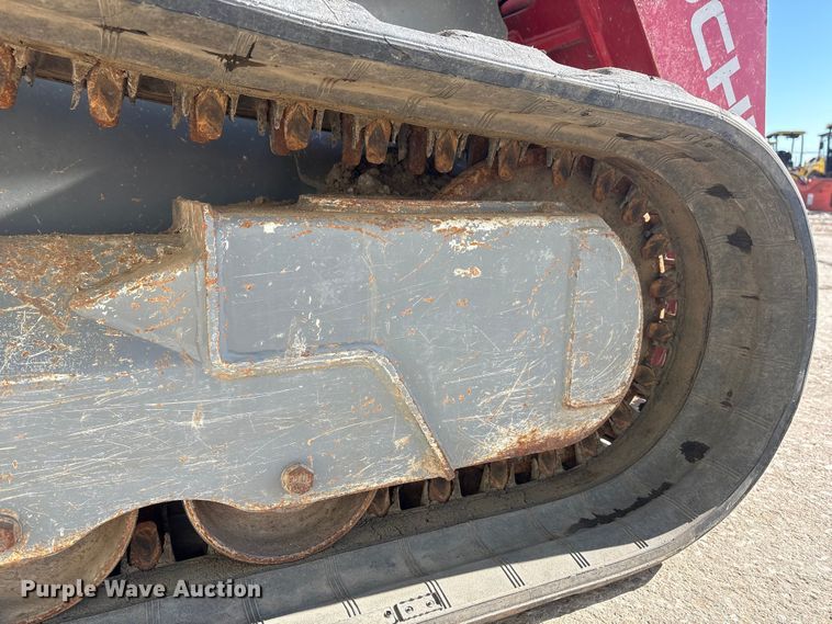 image for item FG2768 Takeuchi TL12V2 tracked skid steer loader