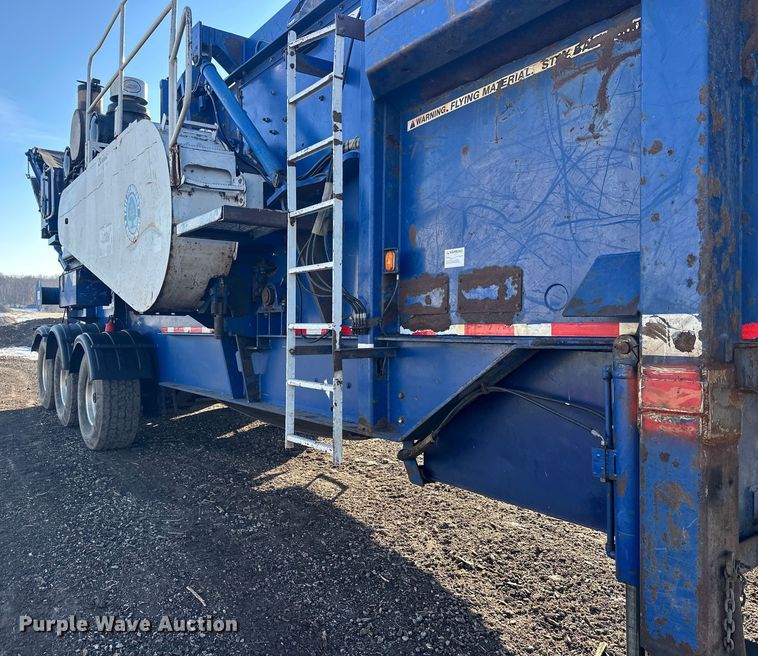 image for item FK1604 Peterson 6700B wood grinder