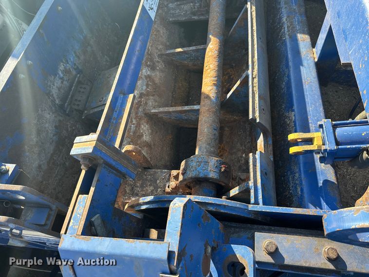 image for item FK1604 Peterson 6700B wood grinder