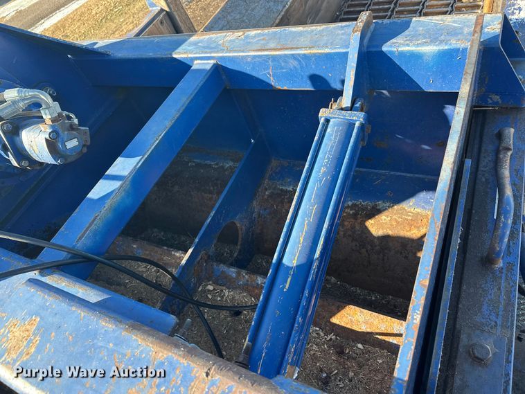 image for item FK1604 Peterson 6700B wood grinder