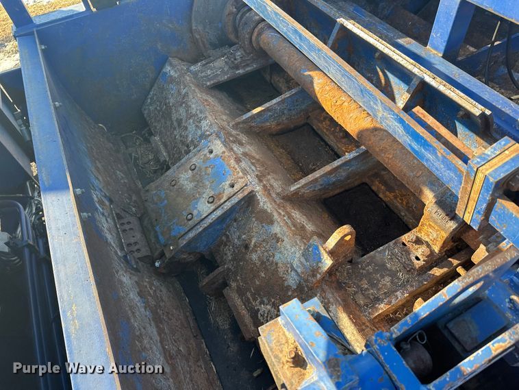 image for item FK1604 Peterson 6700B wood grinder