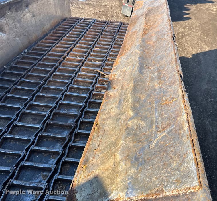 image for item FK1604 Peterson 6700B wood grinder