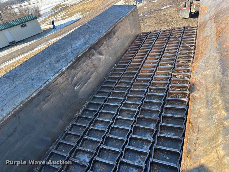 image for item FK1604 Peterson 6700B wood grinder