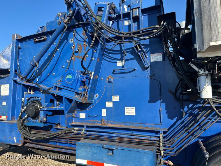 image for item FK1604 Peterson 6700B wood grinder