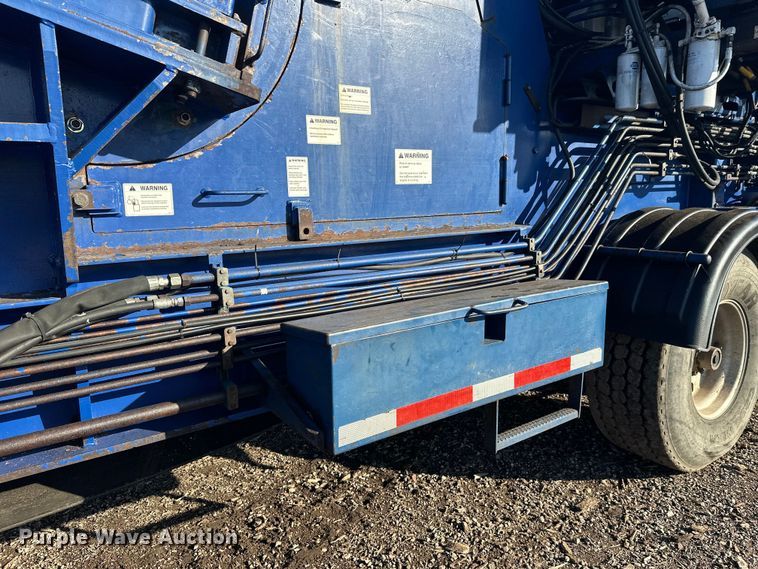 image for item FK1604 Peterson 6700B wood grinder