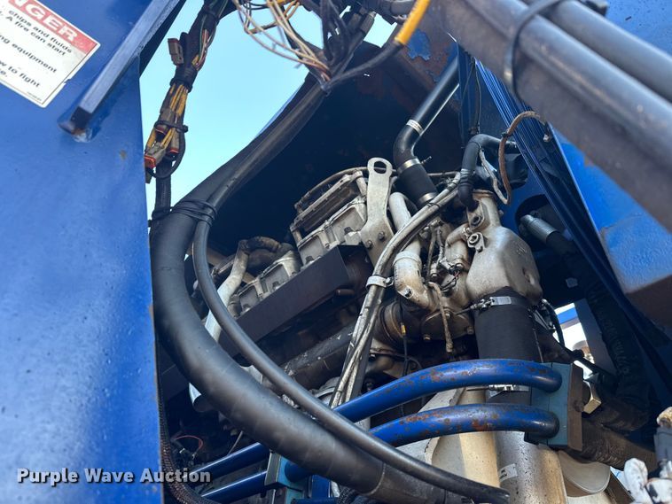 image for item FK1604 Peterson 6700B wood grinder