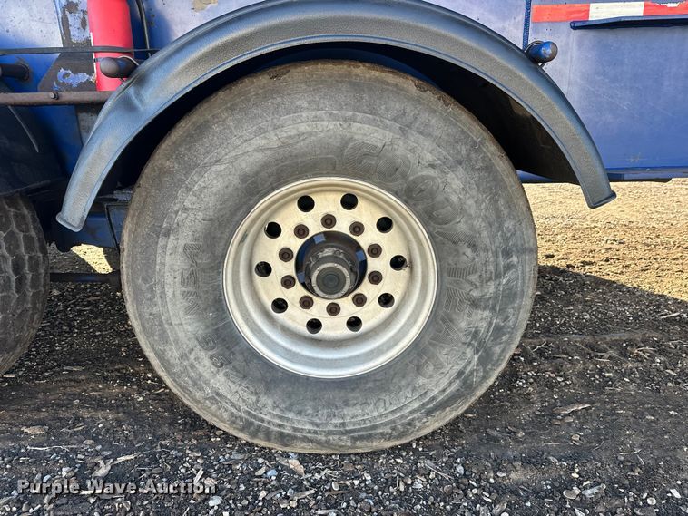 image for item FK1604 Peterson 6700B wood grinder