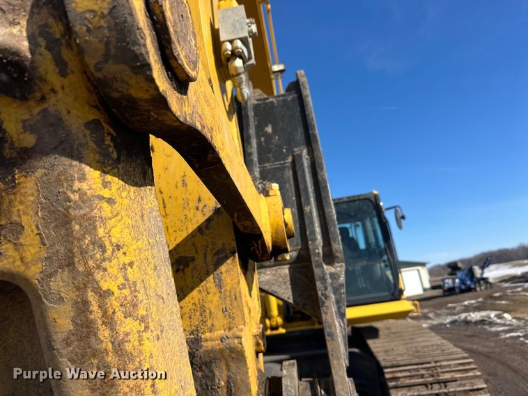 image for item FK1606 2014 Komatsu PC390LC-10 excavator