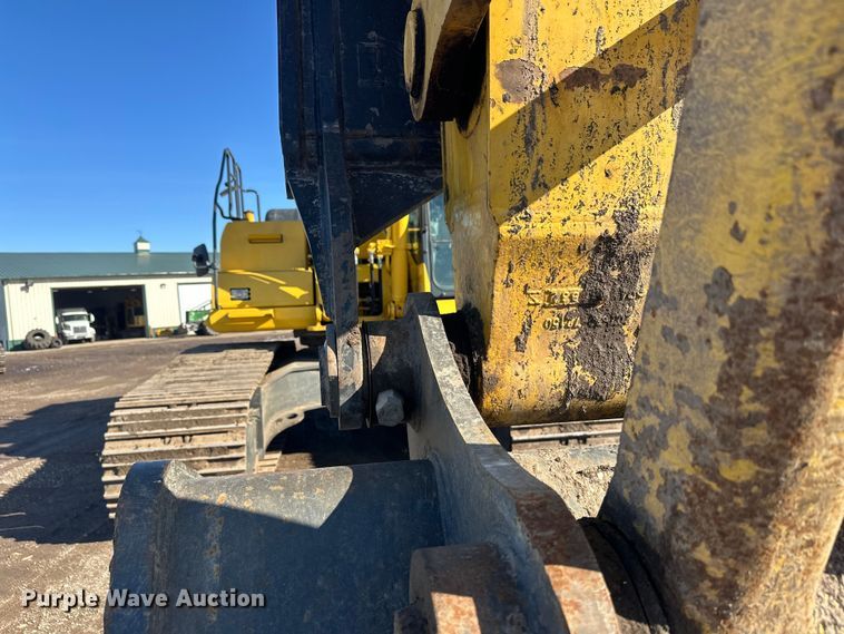 image for item FK1606 2014 Komatsu PC390LC-10 excavator