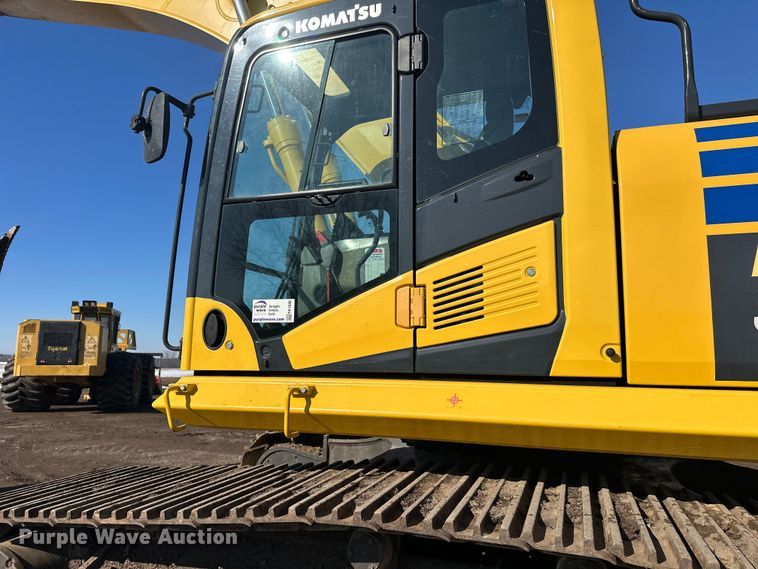 image for item FK1606 2014 Komatsu PC390LC-10 excavator