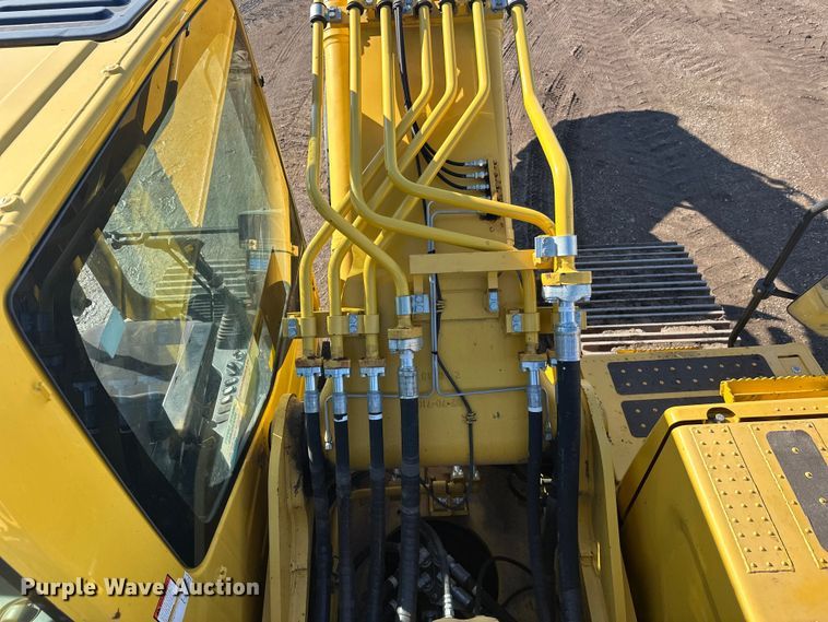 image for item FK1606 2014 Komatsu PC390LC-10 excavator
