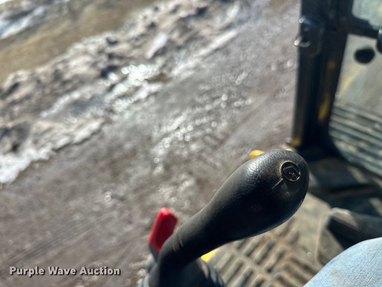 image for item FK1606 2014 Komatsu PC390LC-10 excavator