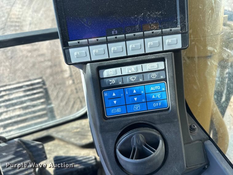 image for item FK1606 2014 Komatsu PC390LC-10 excavator