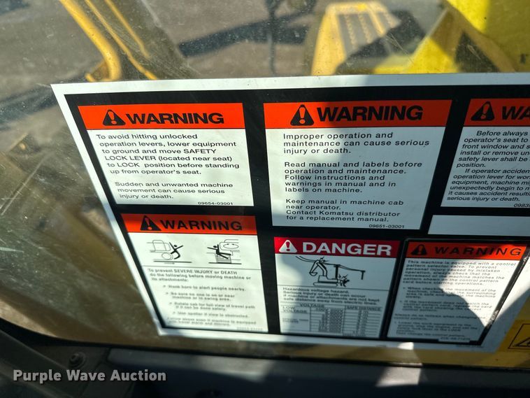 image for item FK1606 2014 Komatsu PC390LC-10 excavator