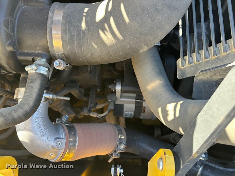 image for item FK1606 2014 Komatsu PC390LC-10 excavator