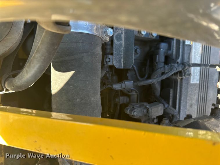 image for item FK1606 2014 Komatsu PC390LC-10 excavator