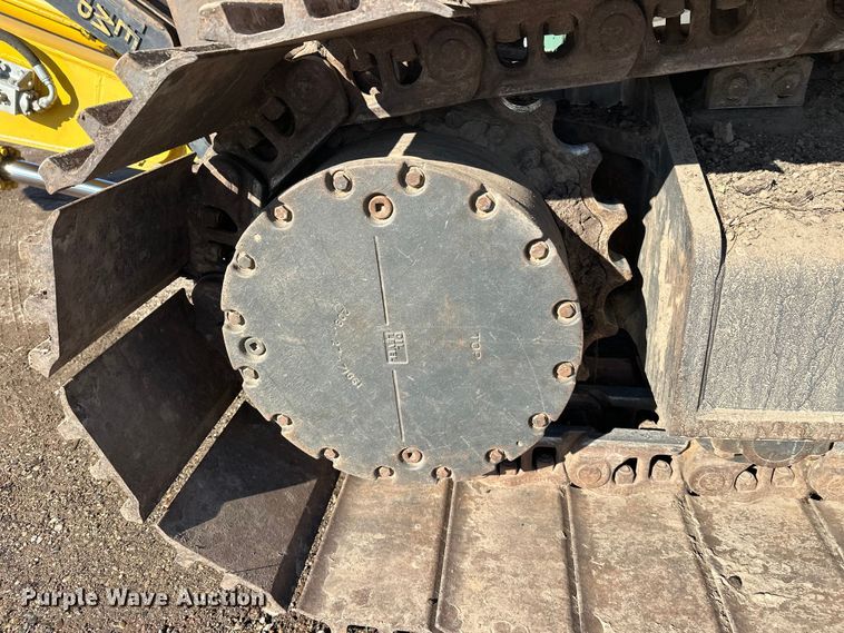 image for item FK1606 2014 Komatsu PC390LC-10 excavator