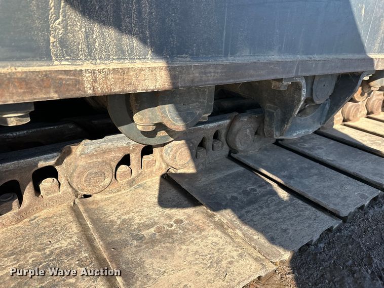 image for item FK1606 2014 Komatsu PC390LC-10 excavator