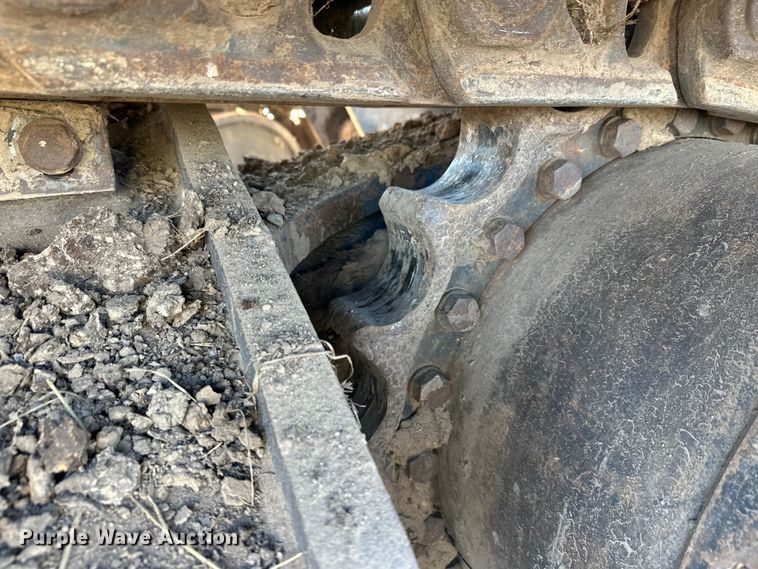 image for item FK1606 2014 Komatsu PC390LC-10 excavator