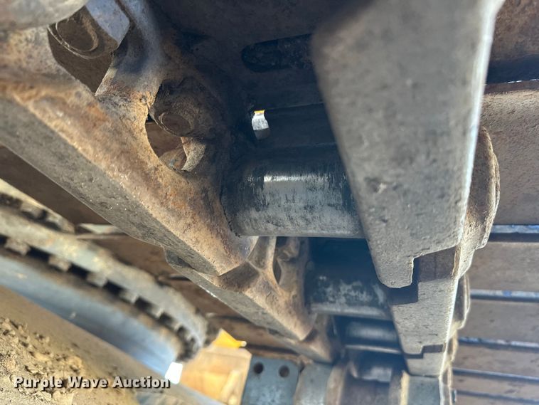 image for item FK1606 2014 Komatsu PC390LC-10 excavator