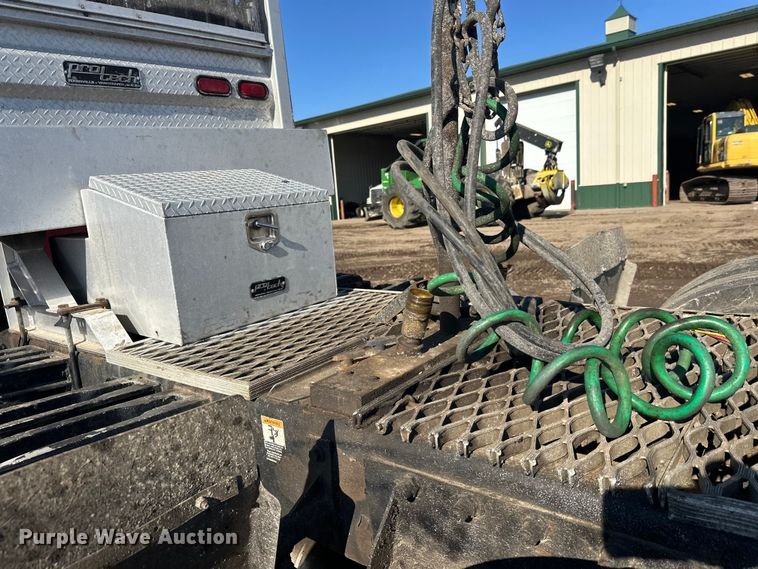 image for item FK1607 2003 Peterbilt 379 semi truck