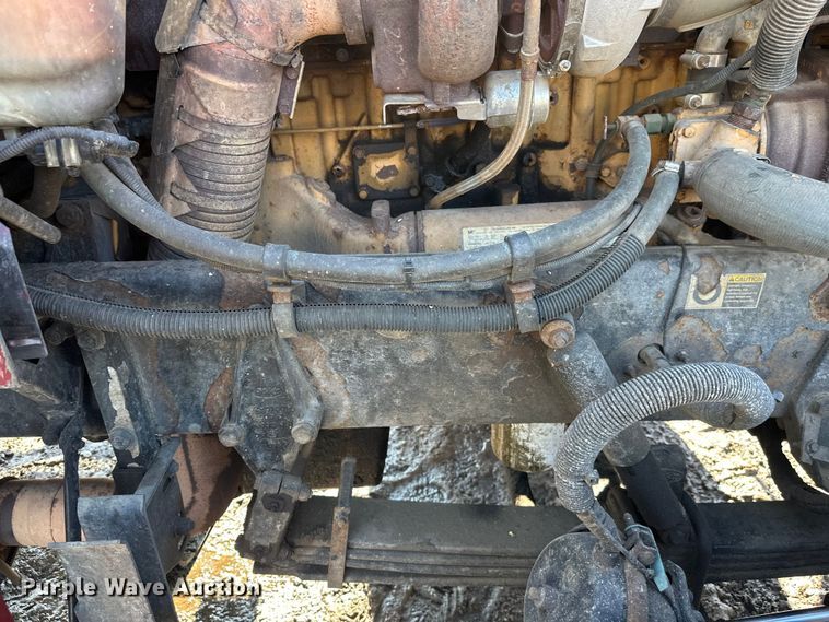 image for item FK1607 2003 Peterbilt 379 semi truck