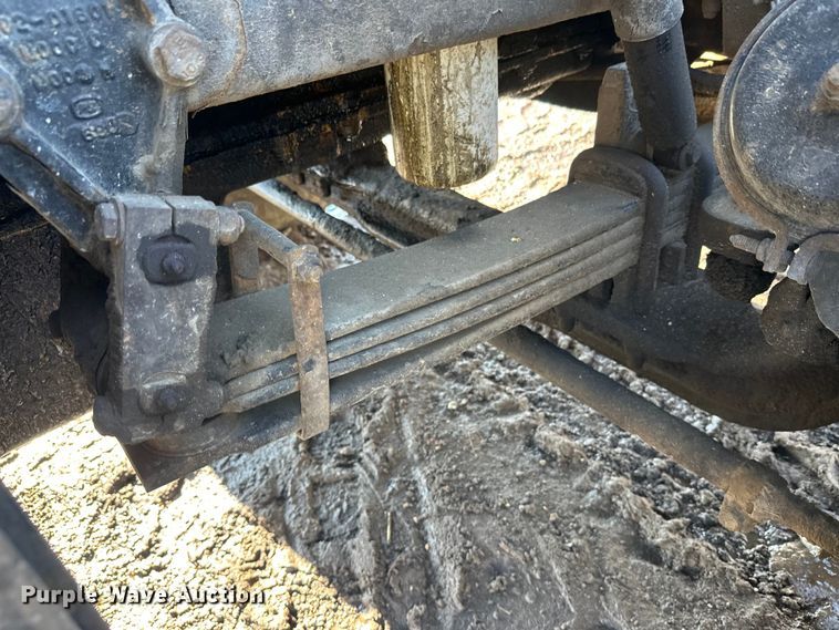 image for item FK1607 2003 Peterbilt 379 semi truck