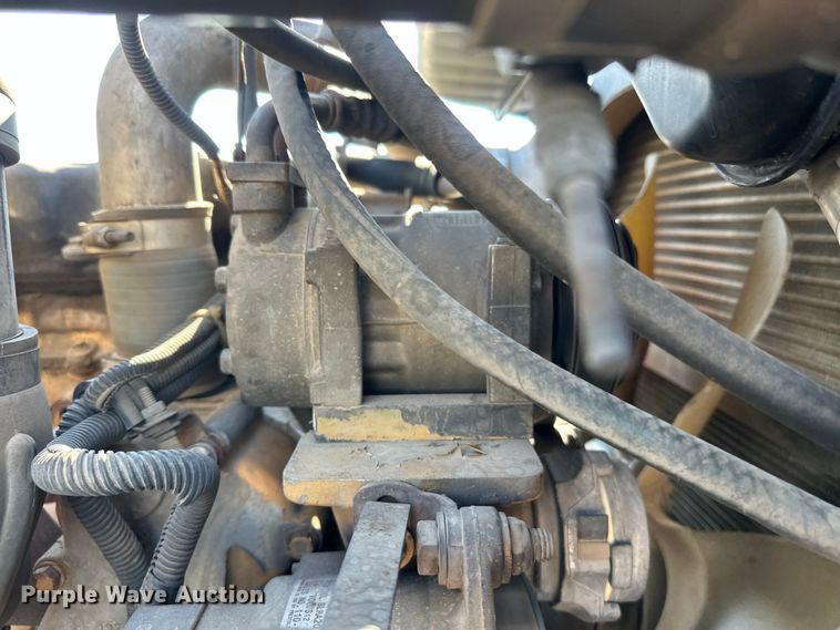 image for item FK1607 2003 Peterbilt 379 semi truck