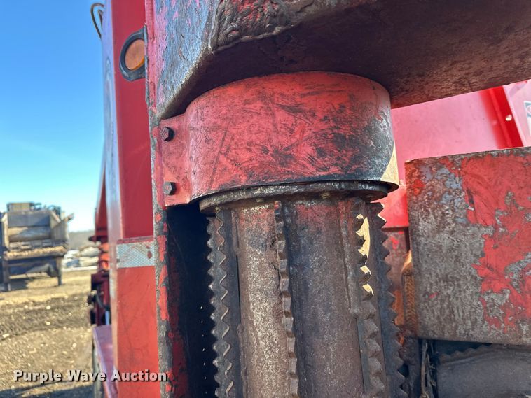 image for item FK1608 Morbark Model 20 chip harvester wood chipper